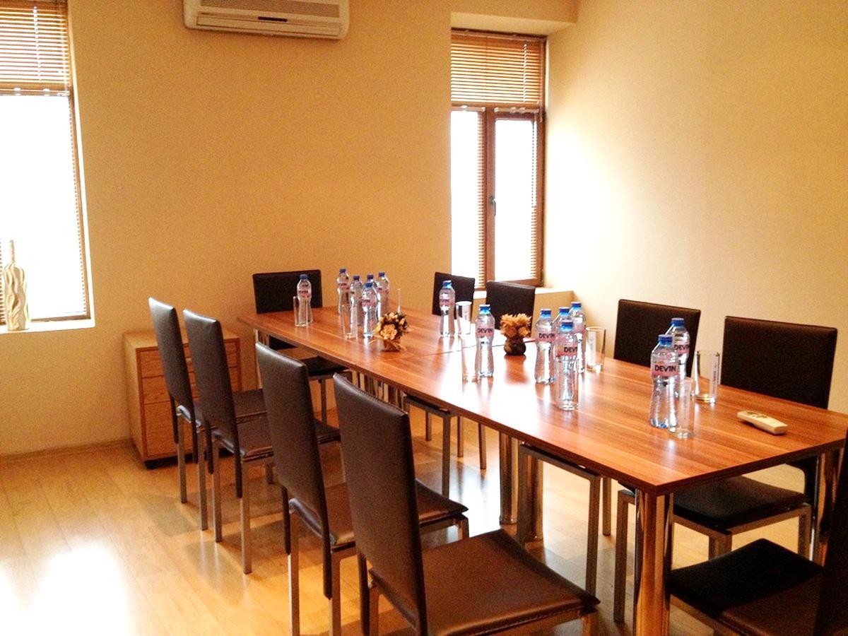 Kaleto Hotel Lom Экстерьер фото