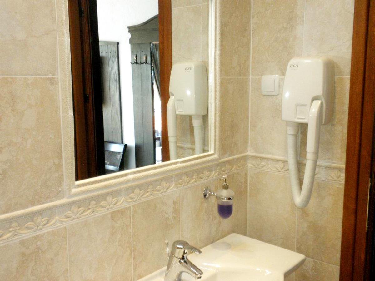 Kaleto Hotel Lom Экстерьер фото